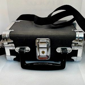 Vintage 80’s box purse
